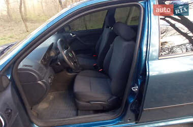 Универсал Skoda Octavia 2003 в 