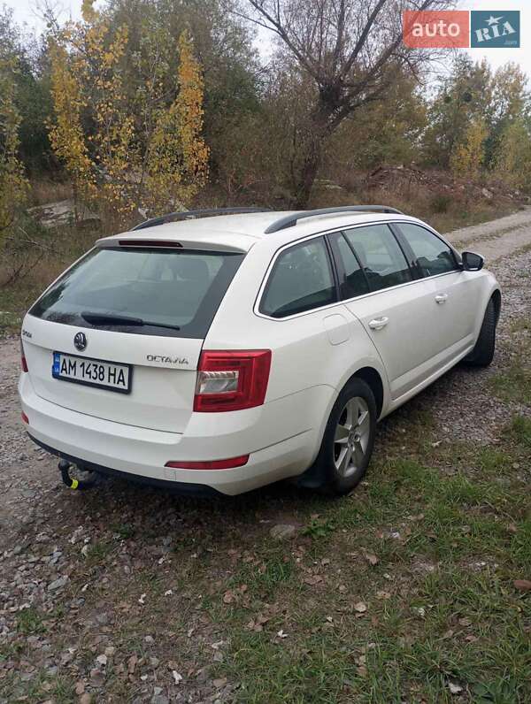 Універсал Skoda Octavia 2014 в Житомирі