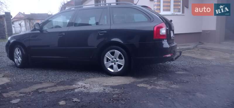 Универсал Skoda Octavia 2012 в 