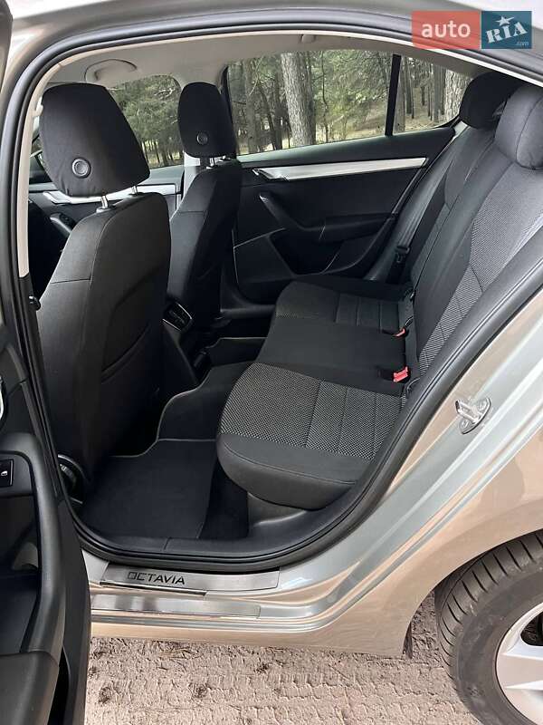 Ліфтбек Skoda Octavia 2014 в Черкасах