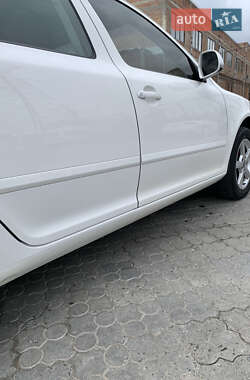 Лифтбек Skoda Octavia 2011 в 
