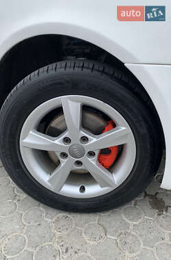 Лифтбек Skoda Octavia 2011 в 
