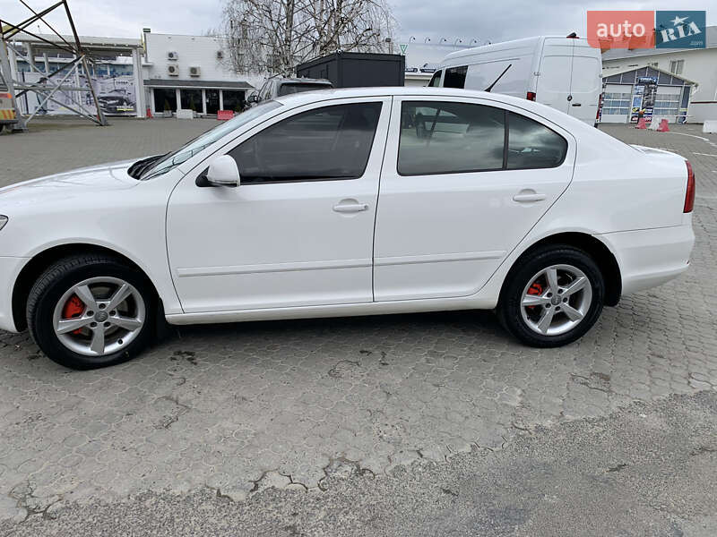 Лифтбек Skoda Octavia 2011 в Черновцах