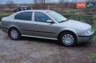 Лифтбек Skoda Octavia 2009 в 