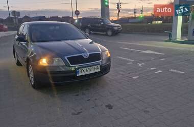 Лифтбек Skoda Octavia 2004 в 