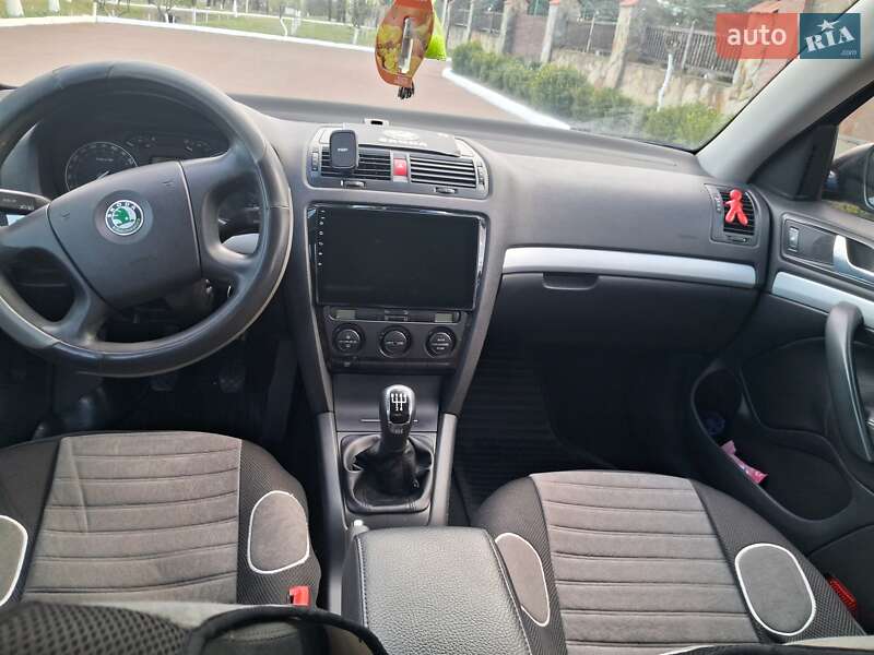 Ліфтбек Skoda Octavia 2007 в Ізмаїлі