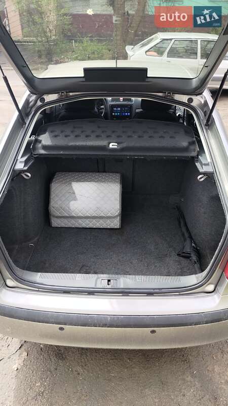 Ліфтбек Skoda Octavia 2008 в Запоріжжі