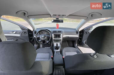 Універсал Skoda Octavia 2010 в 