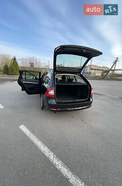 Універсал Skoda Octavia 2010 в 
