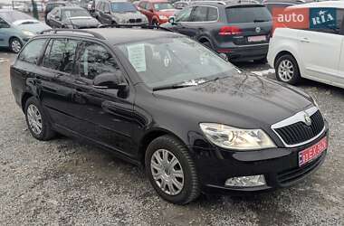 Универсал Skoda Octavia 2010 в 