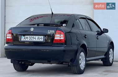 Лифтбек Skoda Octavia 2006 в 