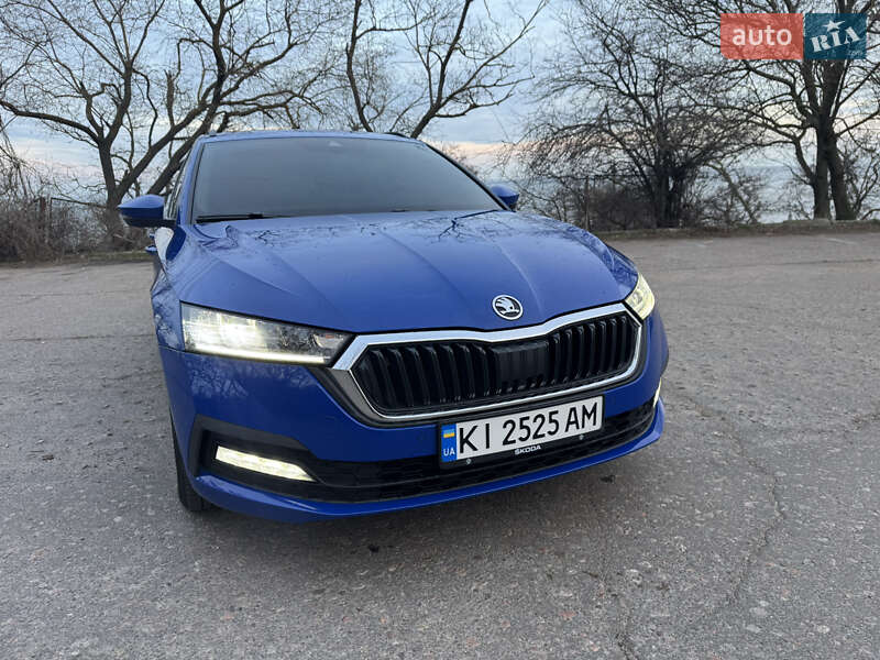Універсал Skoda Octavia 2022 в Одесі