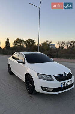 Лифтбек Skoda Octavia 2014 в 
