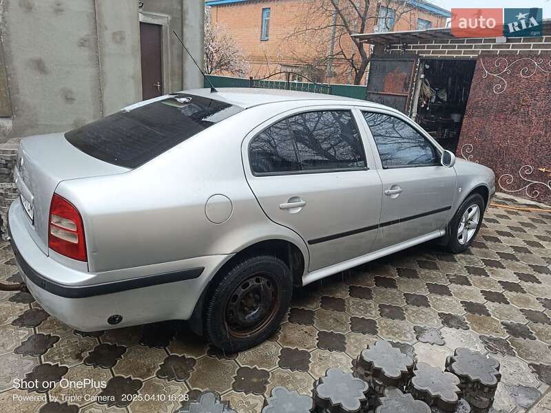 Лифтбек Skoda Octavia 2001 в Оржице
