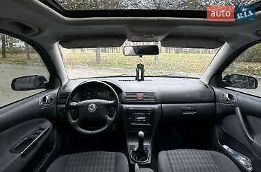 Лифтбек Skoda Octavia 2008 в 