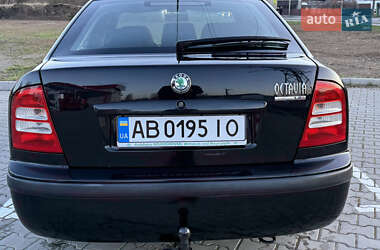 Лифтбек Skoda Octavia 2004 в 