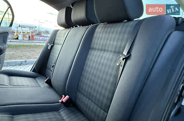 Лифтбек Skoda Octavia 2004 в 
