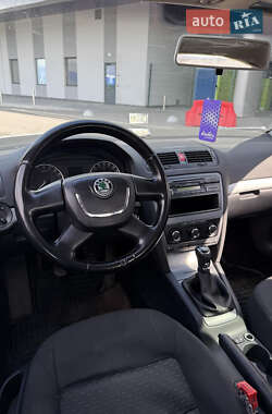 Лифтбек Skoda Octavia 2011 в 