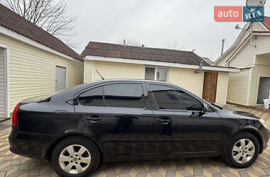 Лифтбек Skoda Octavia 2012 в 