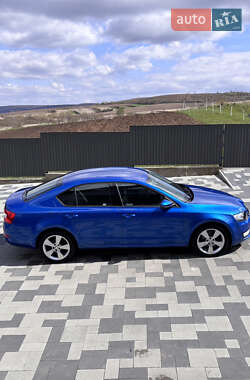 Лифтбек Skoda Octavia 2016 в Калуше
