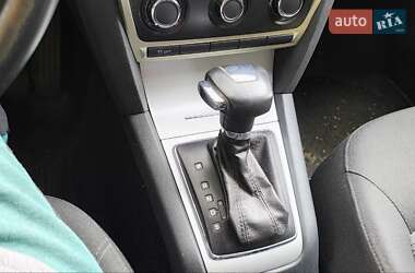 Лифтбек Skoda Octavia 2012 в 