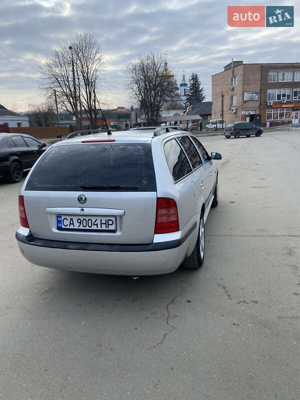 Універсал Skoda Octavia 2004 в Лисянці