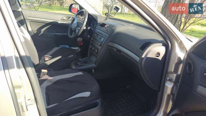 Универсал Skoda Octavia 2011 в Черкассах фото 4 Универсал Skoda Octavia 2011 в Черкассах