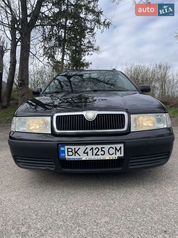 Універсал Skoda Octavia 2009 в Василькові