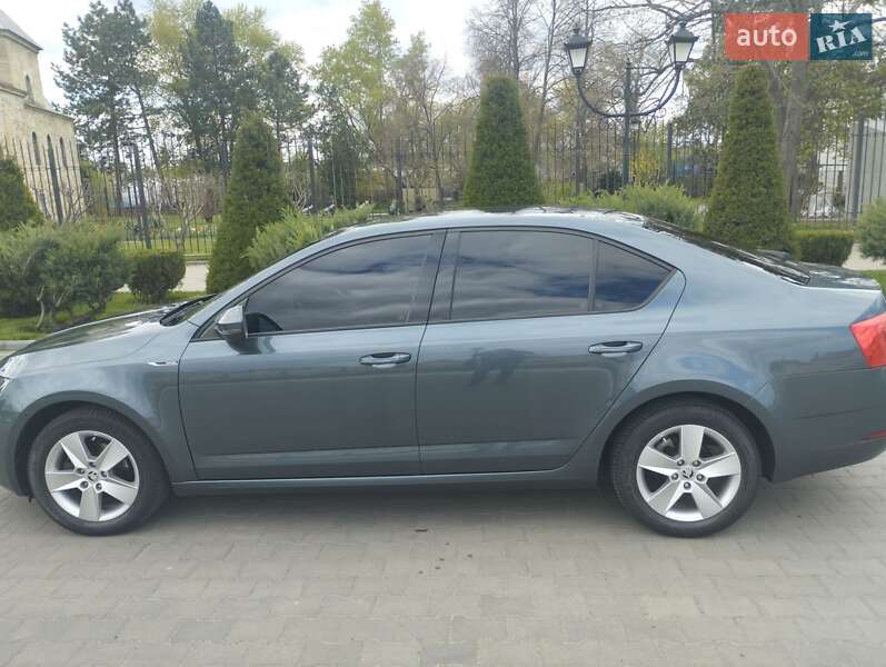 Лифтбек Skoda Octavia 2017 в Одессе