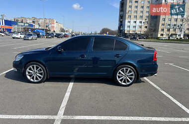 Лифтбек Skoda Octavia 2012 в 