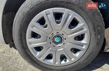 Универсал Skoda Octavia 2009 в 