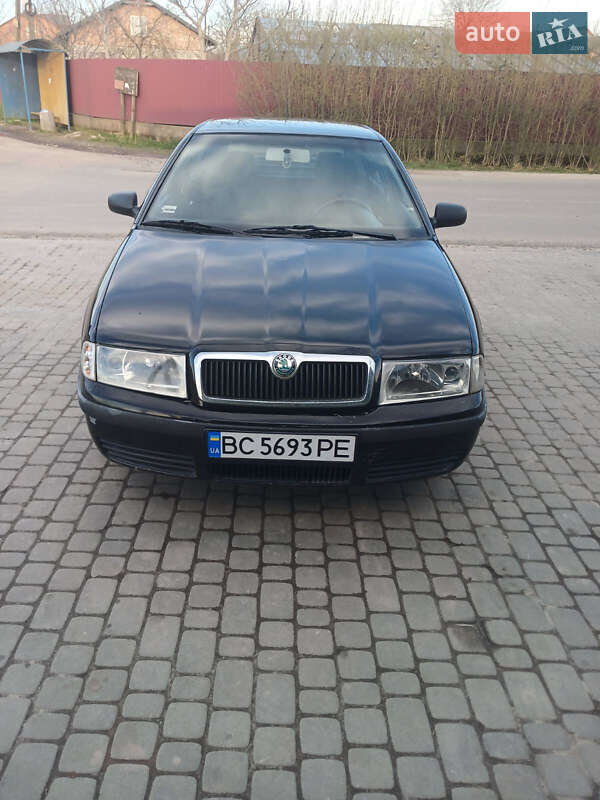 Ліфтбек Skoda Octavia 2003 в Львові