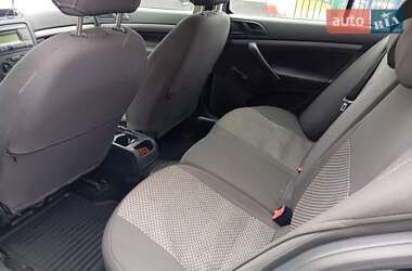 Лифтбек Skoda Octavia 2005 в 