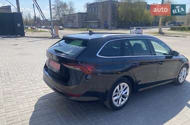 Универсал Skoda Octavia 2020 в 