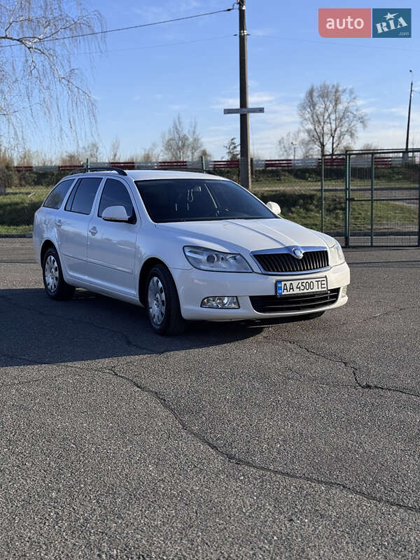 Универсал Skoda Octavia 2010 в Киеве