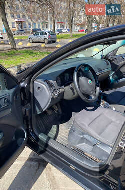 Лифтбек Skoda Octavia 2004 в 