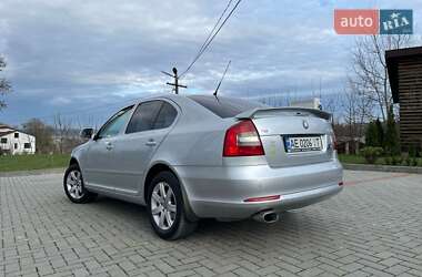 Лифтбек Skoda Octavia 2009 в 