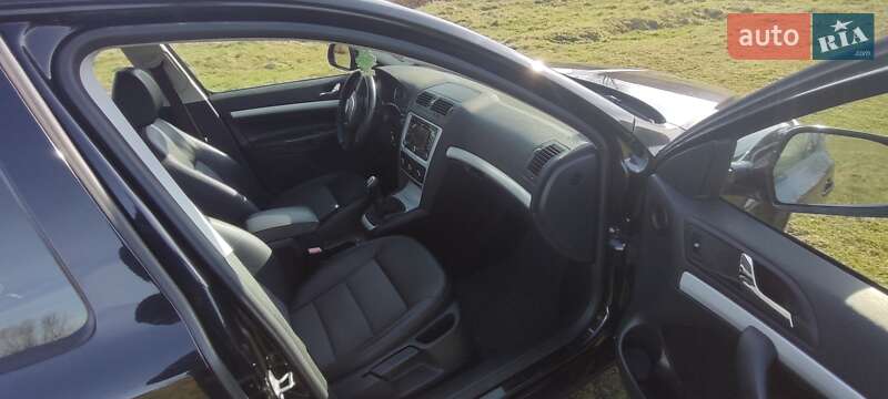 Універсал Skoda Octavia 2011 в Старому Самборі