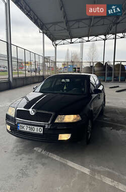 Лифтбек Skoda Octavia 2007 в 