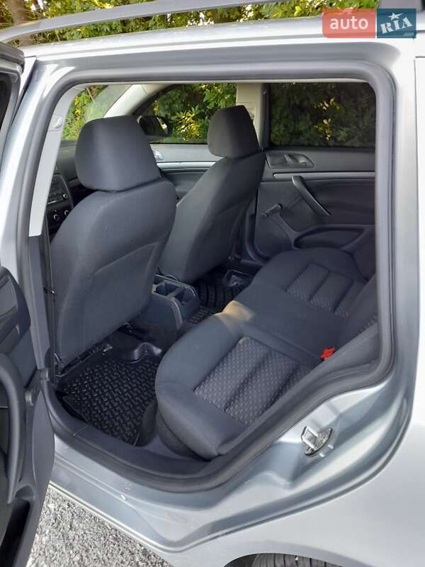 Універсал Skoda Octavia 2011 в Краснограді