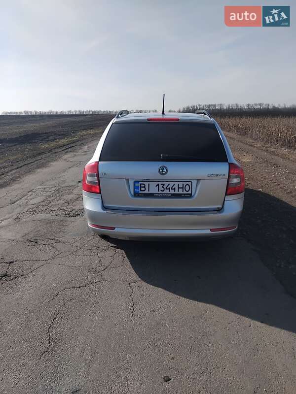 Універсал Skoda Octavia 2011 в Краснограді