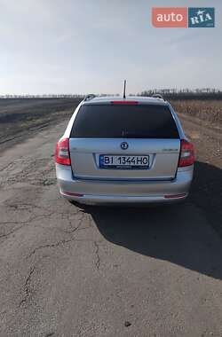 Универсал Skoda Octavia 2011 в 