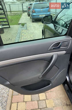 Универсал Skoda Octavia 2010 в 