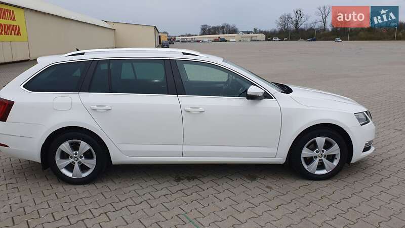 Универсал Skoda Octavia 2019 в Черновцах