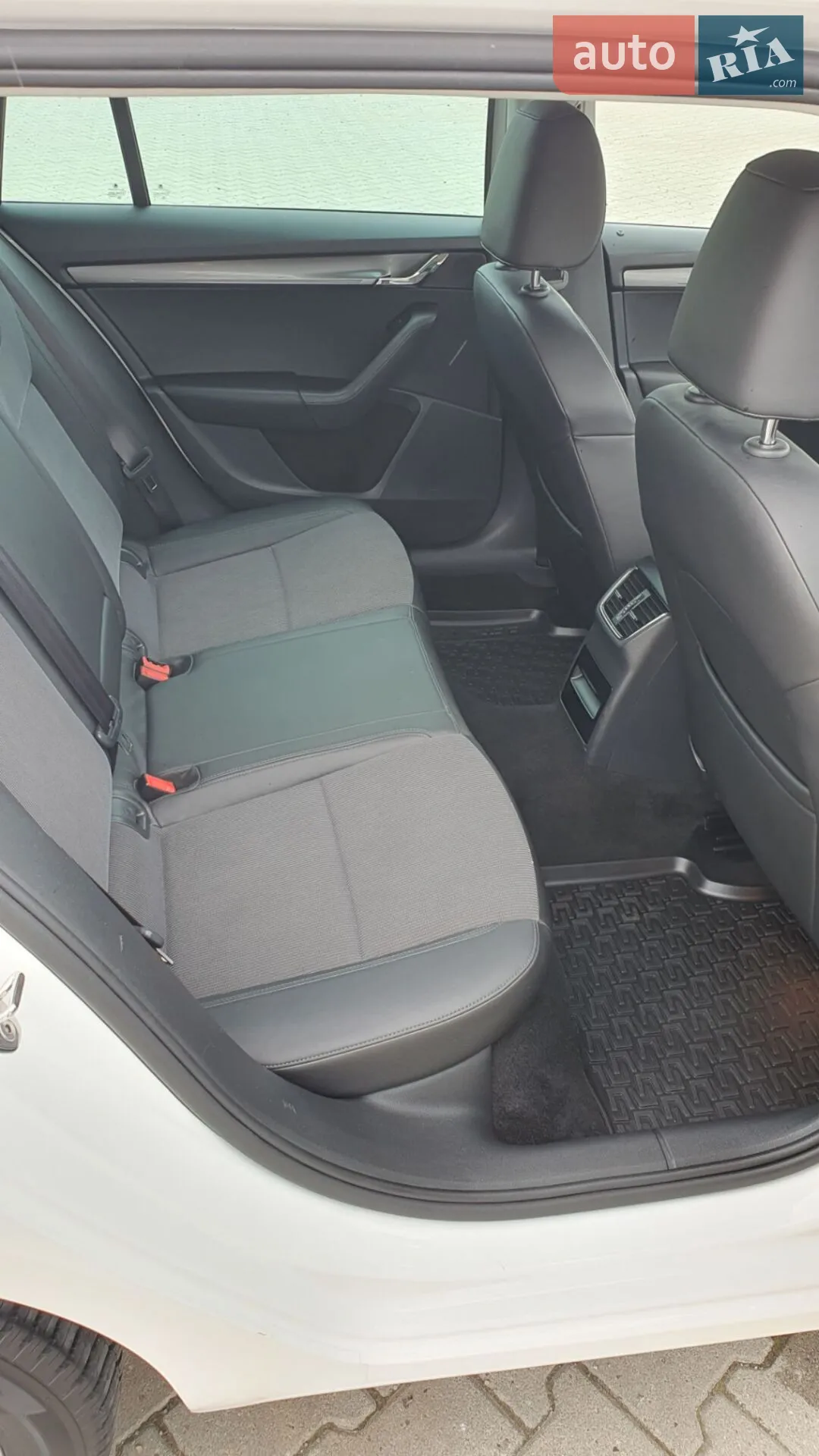 2019 Skoda Octavia - мініатюра 26