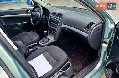 Универсал Skoda Octavia 2010 в 