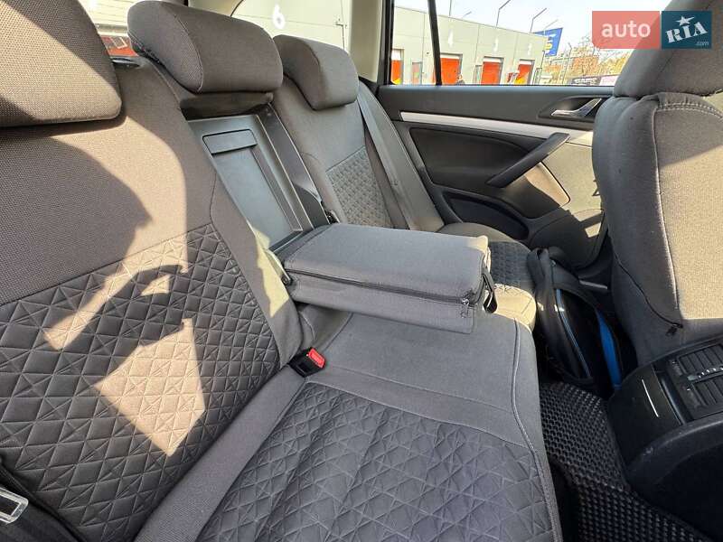 Универсал Skoda Octavia 2011 в Харькове