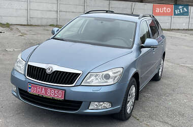 Універсал Skoda Octavia 2009 в 