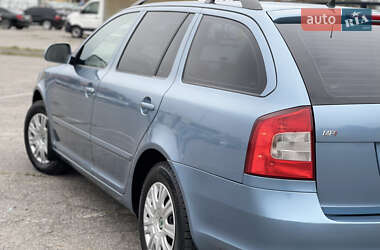 Універсал Skoda Octavia 2009 в 