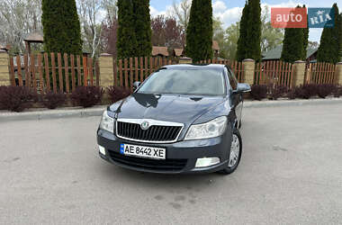 Лифтбек Skoda Octavia 2009 в 